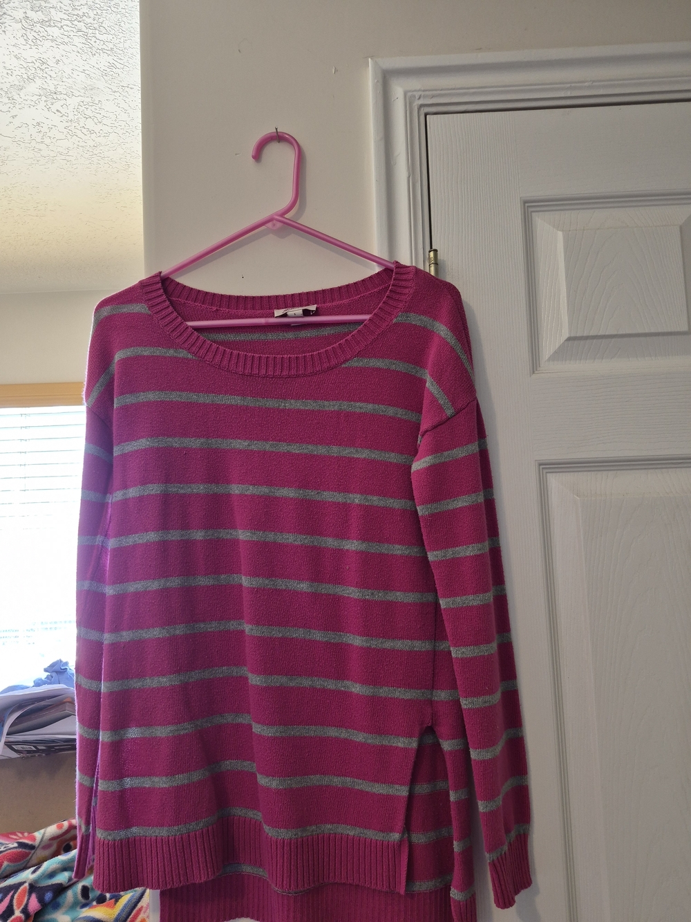 Arizona Jean Company Fuchsia and Gray Striped Crewneck Sweater